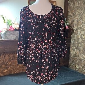 Floral Black Blouse